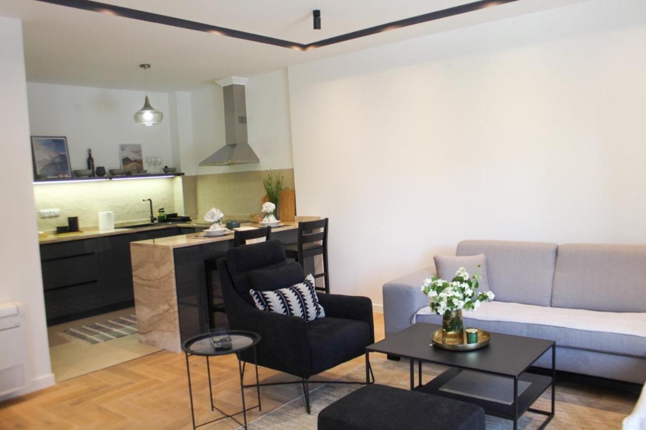Soho Apartman เทรบินเย ภายนอก รูปภาพ