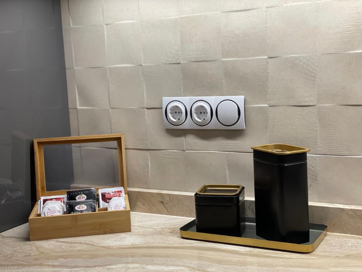 Soho Apartman เทรบินเย ภายนอก รูปภาพ