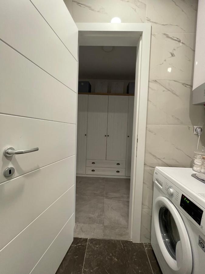 Soho Apartman เทรบินเย ภายนอก รูปภาพ